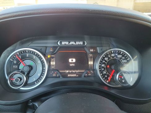 Used 2022 RAM 1500 Lone Star image 14