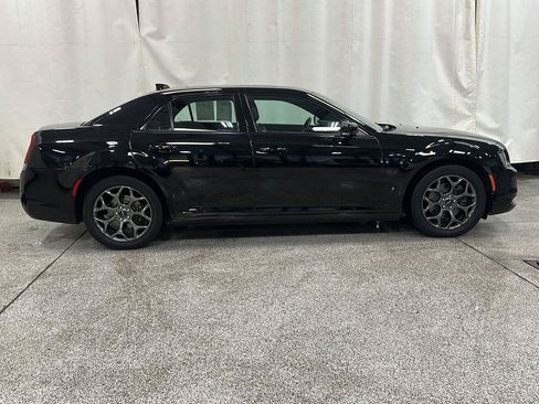 Used 2017 Chrysler 300 S w/ 300S Premium Group AWD/4WD image 6