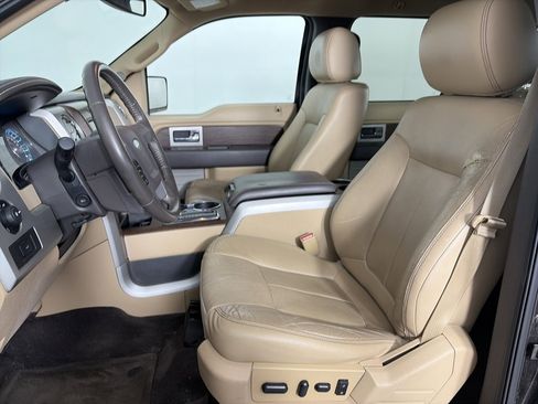 Used 2014 Ford F150 Lariat w/ Equipment Group 501A Mid image 11