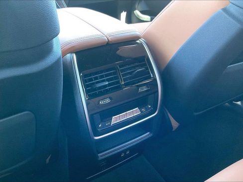 New 2026 BMW X5 xDrive50e AWD/4WD image 10