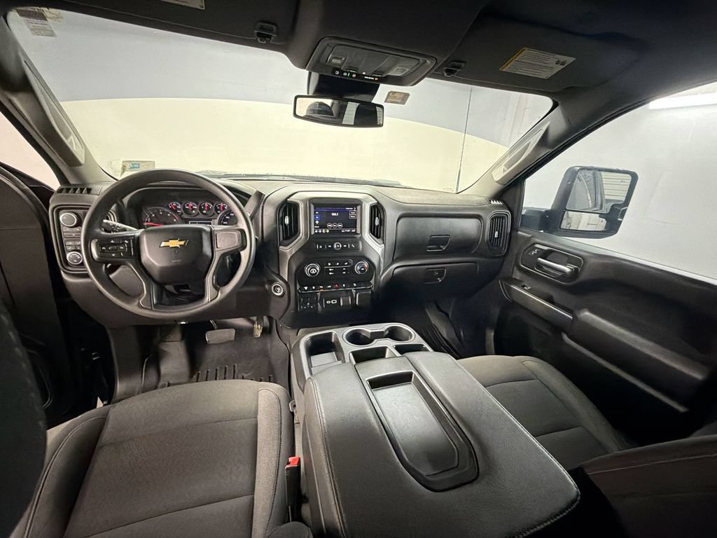 Certified 2024 Chevrolet Silverado 2500 Custom w/ Custom Value Package AWD/4WD image 19