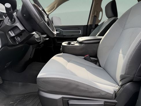 Used 2019 RAM 2500 Big Horn AWD/4WD image 18