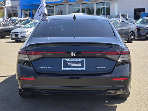 Certified 2025 Honda Accord Sport image 6