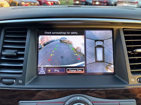 Used 2017 Nissan Armada Platinum image 16