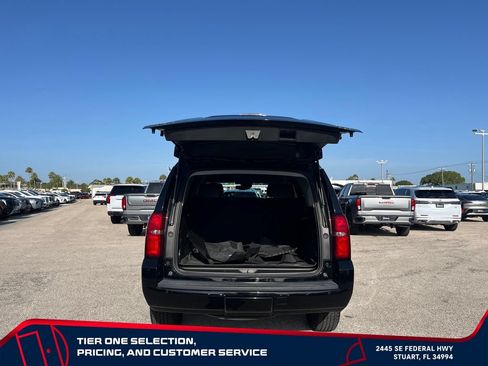 Used 2019 Chevrolet Tahoe LS w/ Enhanced Driver Alert Package AWD/4WD image 16