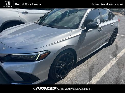 Used 2023 Honda Civic Sport image 1