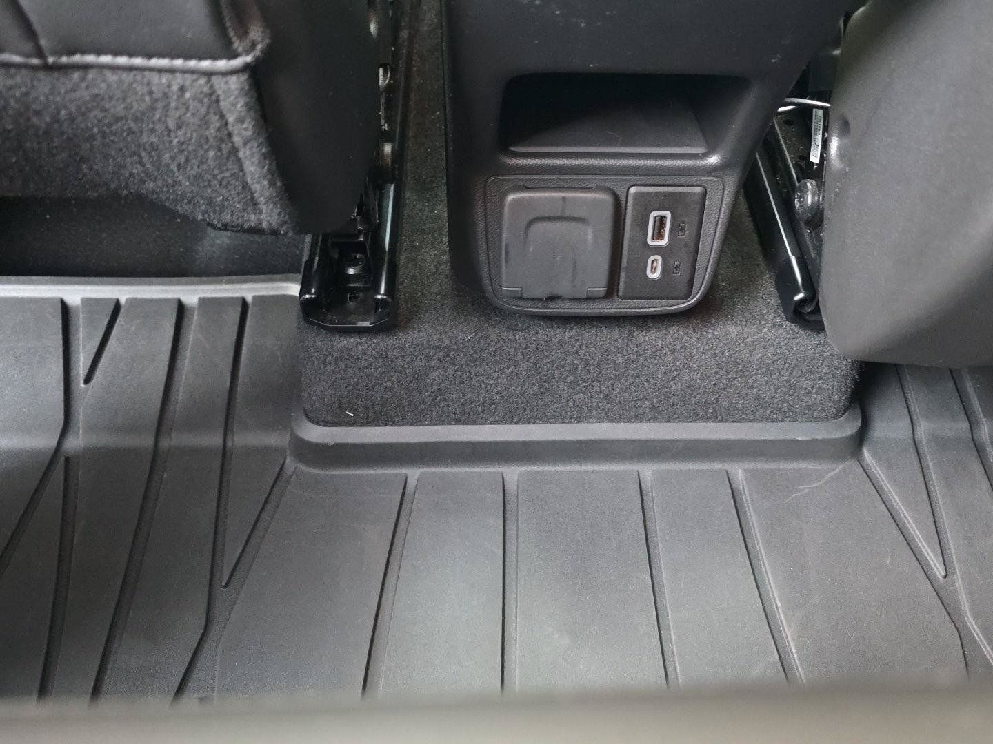 Used 2024 Buick Encore GX Avenir w/ Avenir Convenience Package FWD image 20