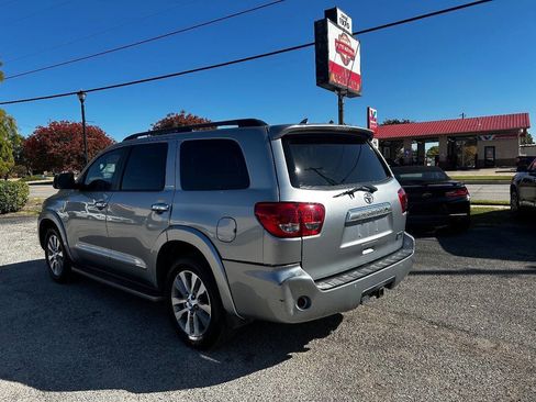 Used 2016 Toyota Sequoia Limited image 8
