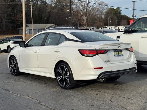 Certified 2023 Nissan Sentra SR w/ Trunk Package image 5