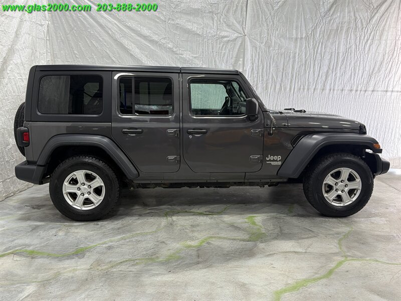 Used 2019 Jeep Wrangler Unlimited Sport S AWD/4WD image 14