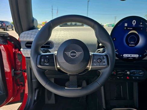 Used 2025 MINI Cooper S FWD image 14