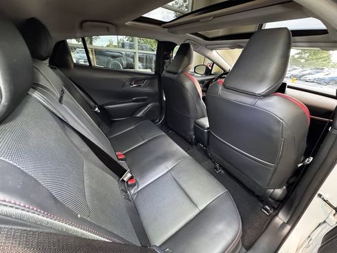 Used 2024 Toyota Prius Prime Premium FWD image 51