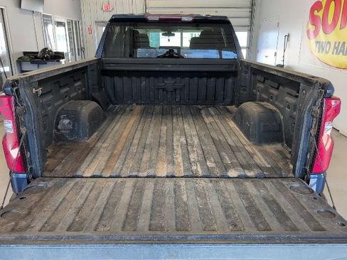 Used 2020 Chevrolet Silverado 1500 LT w/ All-Star Edition image 27