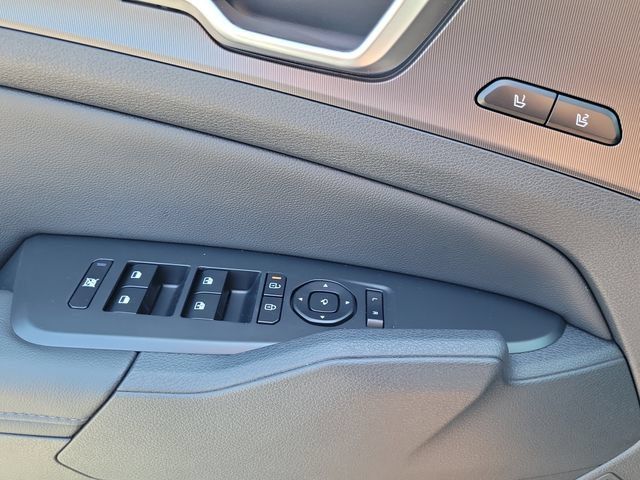 New 2026 Kia Sportage SX FWD image 30