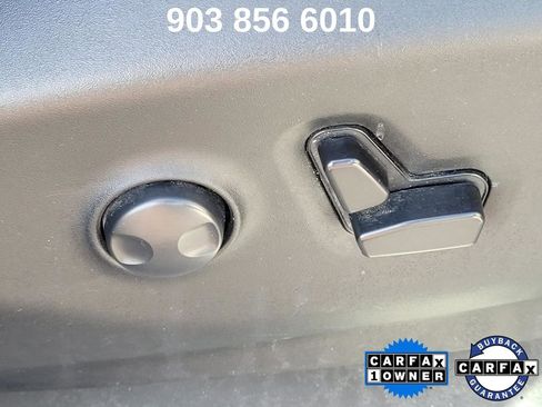 Used 2023 Chrysler Pacifica Limited image 22