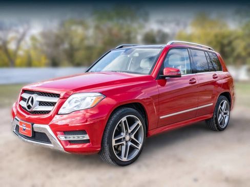 Used 2015 Mercedes-Benz GLK 350 GLK 350 4dr SUV w/ Premium 1 Package image 9