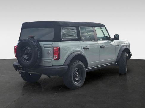 Used 2023 Ford Bronco Black Diamond AWD/4WD image 4