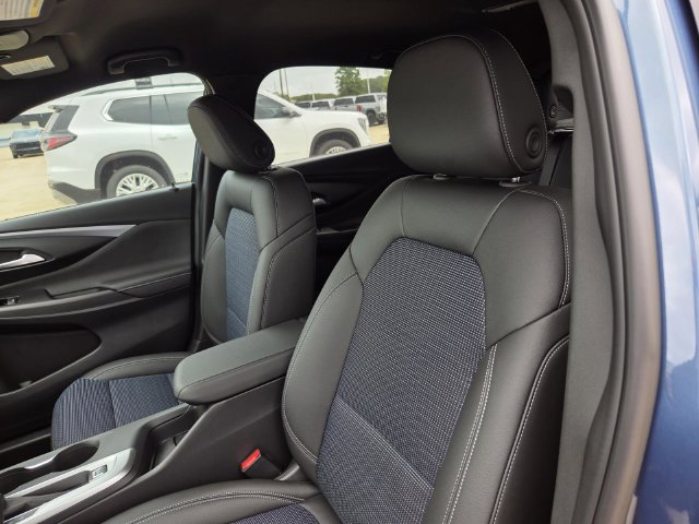 New 2026 Buick Envista Sport Touring w/ Convenience I Package FWD image 24
