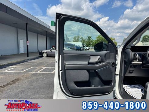 Used 2025 Ford Expedition Active AWD/4WD image 51