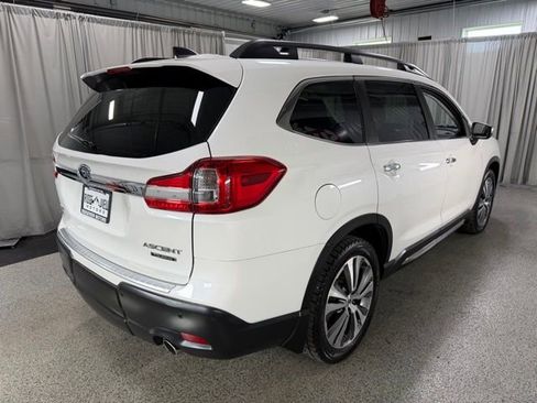 Used 2019 Subaru Ascent Touring w/ Popular Package #2A AWD/4WD image 4
