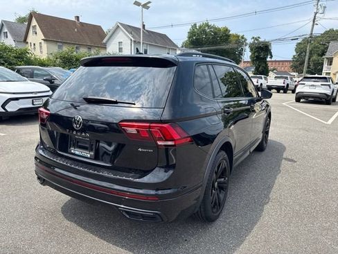 Used 2024 Volkswagen Tiguan SE R-Line AWD/4WD image 6