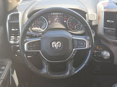 Used 2020 RAM 1500 Laramie AWD/4WD image 18