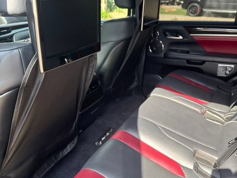 Used 2021 Lexus LX 570 4WD w/ Inspiration Series #2 image 7
