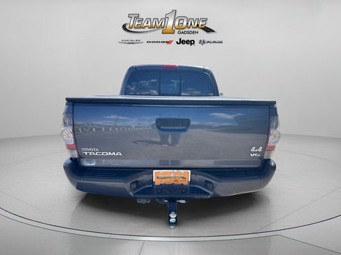 Used 2011 Toyota Tacoma 4x4 Double Cab w/ TRD Sport Pkg w/JBL Audio image 8