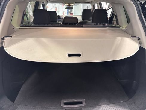 Used 2023 Nissan Rogue SV AWD/4WD image 42