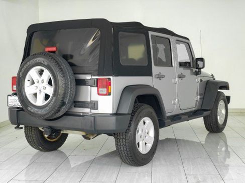 Used 2017 Jeep Wrangler Unlimited Sport w/ Quick Order Package 24S AWD/4WD image 6