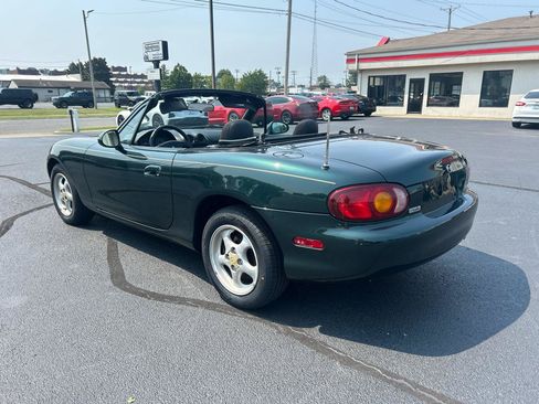 Used 1999 MAZDA MX-5 Miata 10th Anniversary Edition RWD image 7