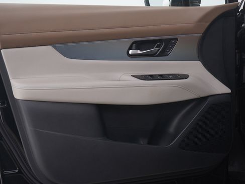 Used 2025 Nissan Murano Platinum w/ Cargo Package image 20