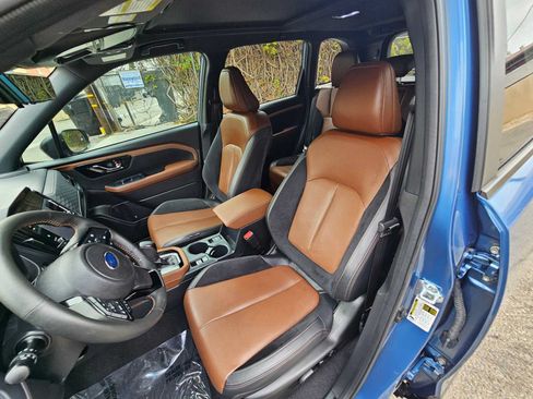 Certified 2025 Subaru Forester Touring w/ Popular Package - Touring AWD/4WD image 23