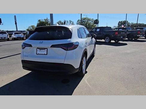 Used 2023 Honda HR-V LX image 33
