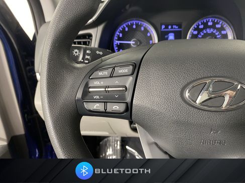 Used 2020 Hyundai Elantra SE FWD image 22