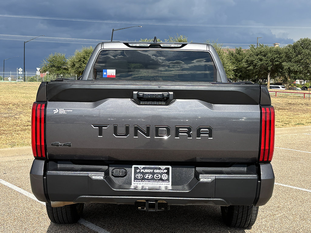 Used 2022 Toyota Tundra SR5 AWD/4WD image 6