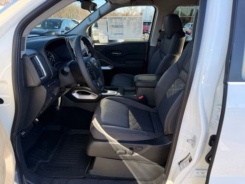 New 2026 Nissan Frontier SV w/ SV Convenience Package image 17