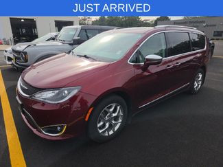 Used 2020 Chrysler Pacifica Limited FWD video 1
