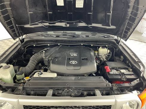 Used 2007 Toyota FJ Cruiser 4WD image 23
