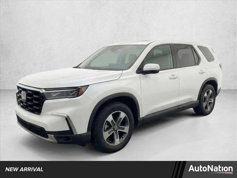 Used 2025 Honda Pilot EX-L image 1