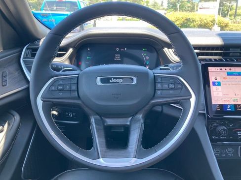 New 2024 Jeep Grand Cherokee Limited 4xe AWD/4WD image 15