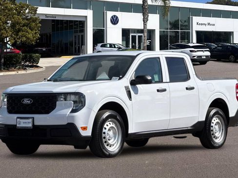 Used 2025 Ford Maverick XL image 8