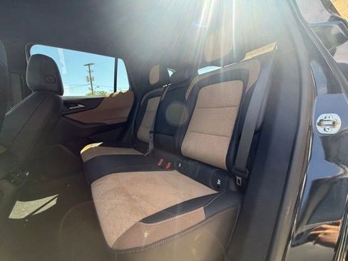 Used 2025 Chevrolet Equinox ACTIV w/ Safety and Technology Package FWD image 54