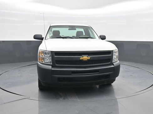 Used 2013 Chevrolet Silverado 1500 W/T RWD image 2