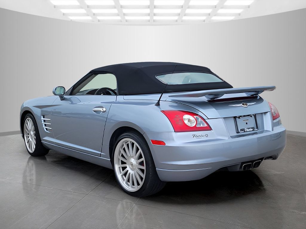 Used 2005 Chrysler Crossfire SRT-6 RWD image 3