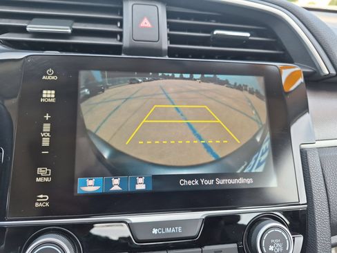Used 2018 Honda Civic EX image 19