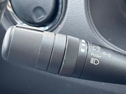 Used 2017 Jeep Compass High Altitude image 24