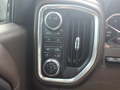 Used 2022 GMC Sierra 1500 Denali w/ Denali Premium Package image 23