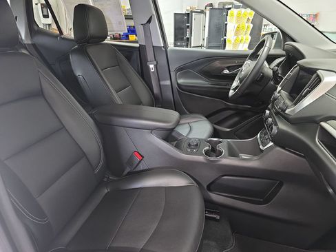 Used 2022 GMC Terrain SLT AWD/4WD image 10