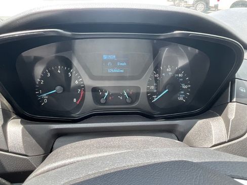 Used 2019 Ford Transit 250 130 Low Roof RWD image 11